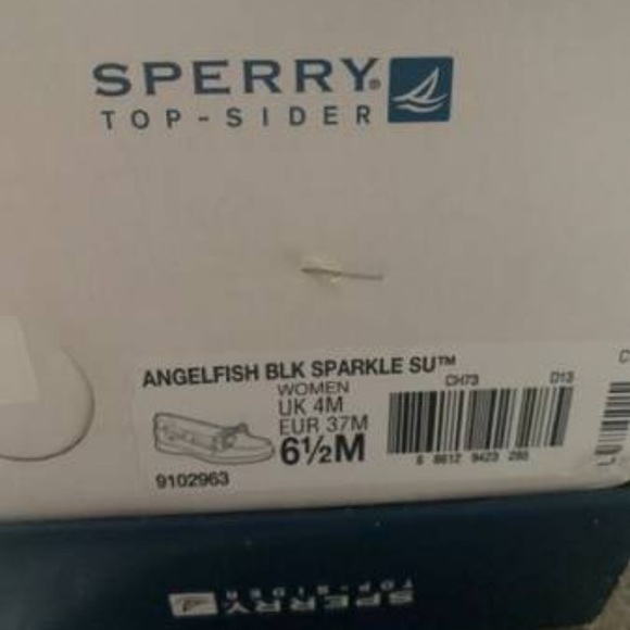 Women’s Sperry shoes - Picture 2 of 2